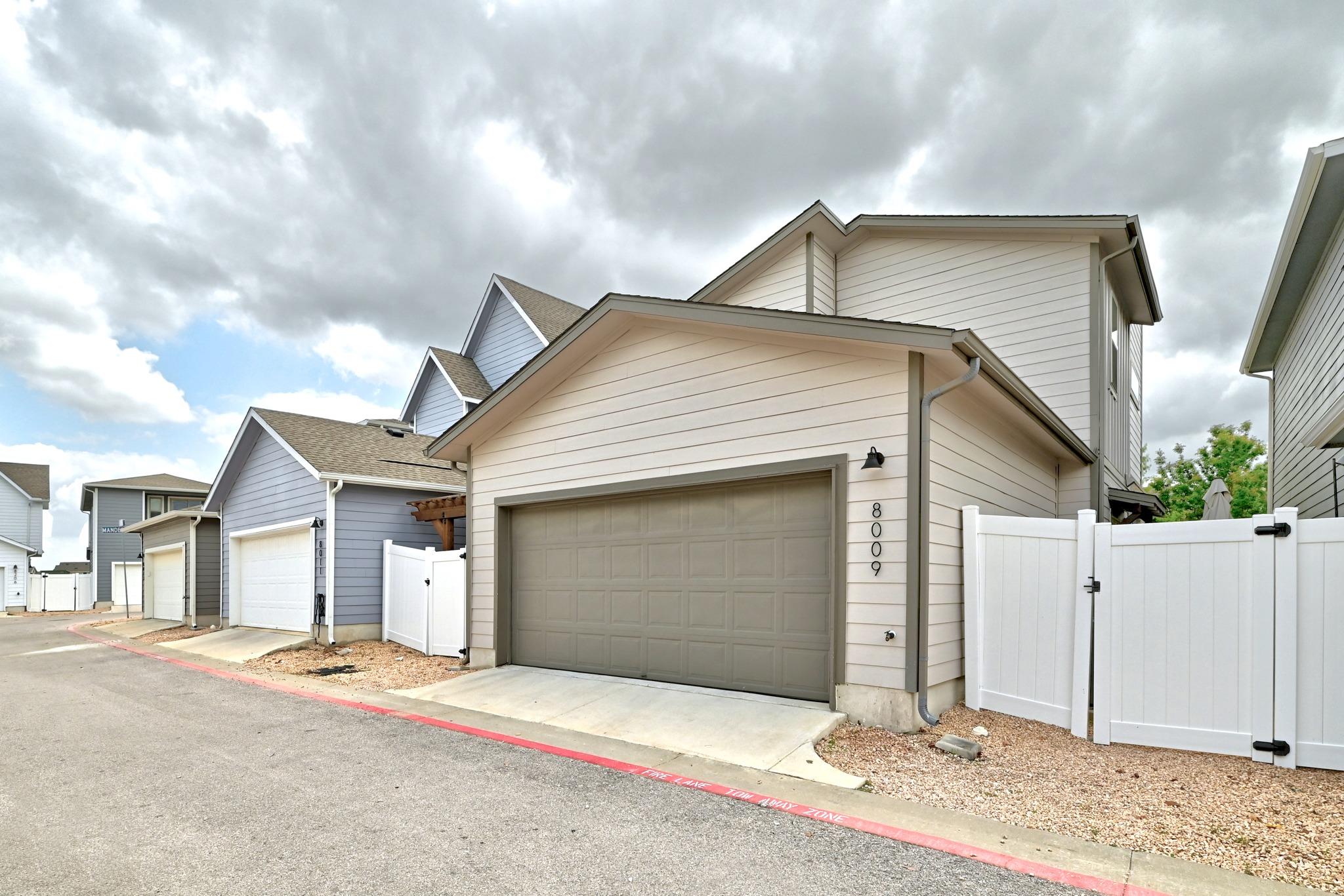 8009 Mellencamp Drive Austin TX 78744