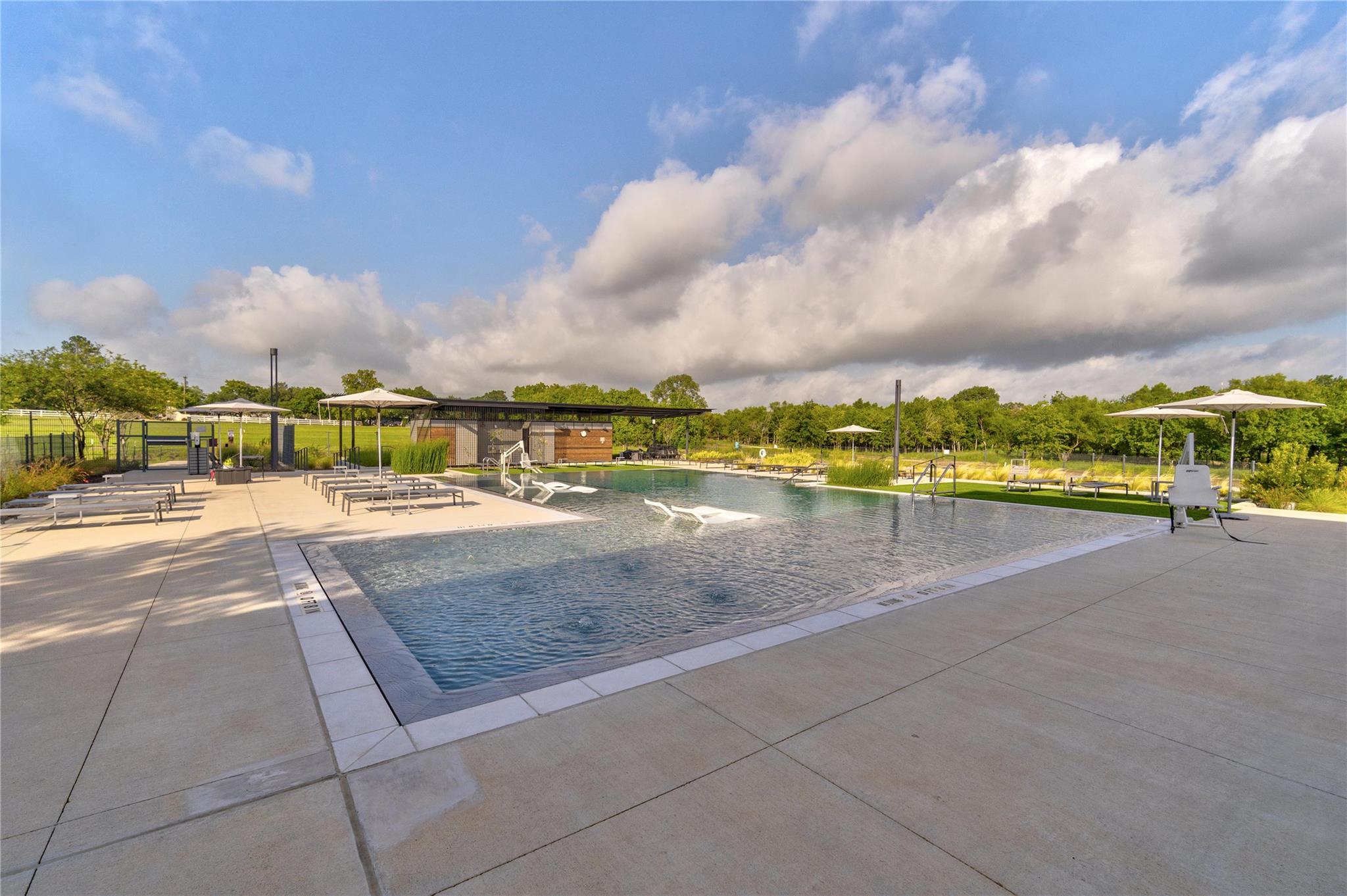 8009 Mellencamp Drive Austin TX 78744