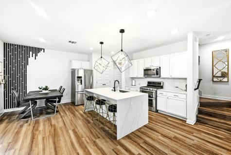 8009 Mellencamp Drive Austin TX 78744