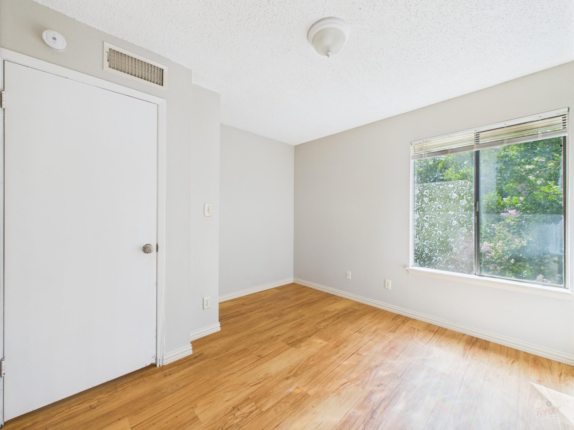 9520 Quail Village Lane Austin TX 78758