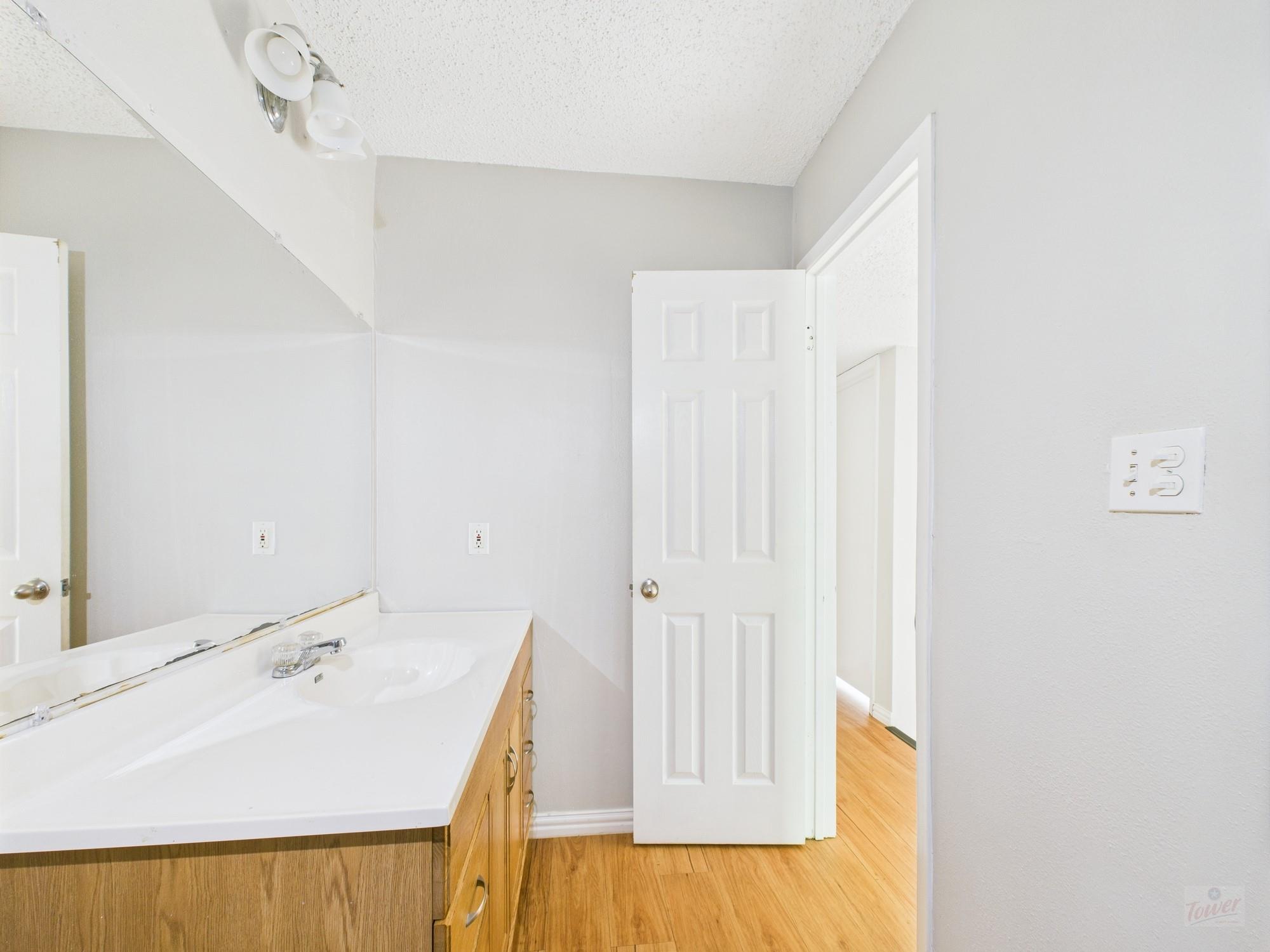 9520 Quail Village Lane Austin TX 78758