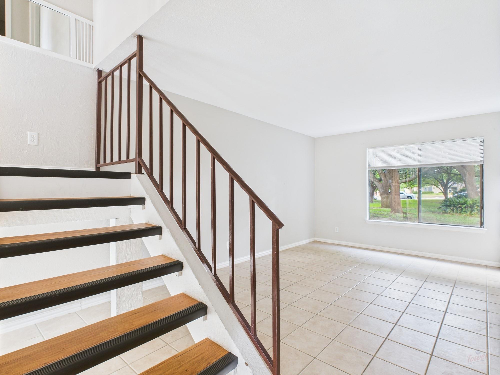 9520 Quail Village Lane Austin TX 78758