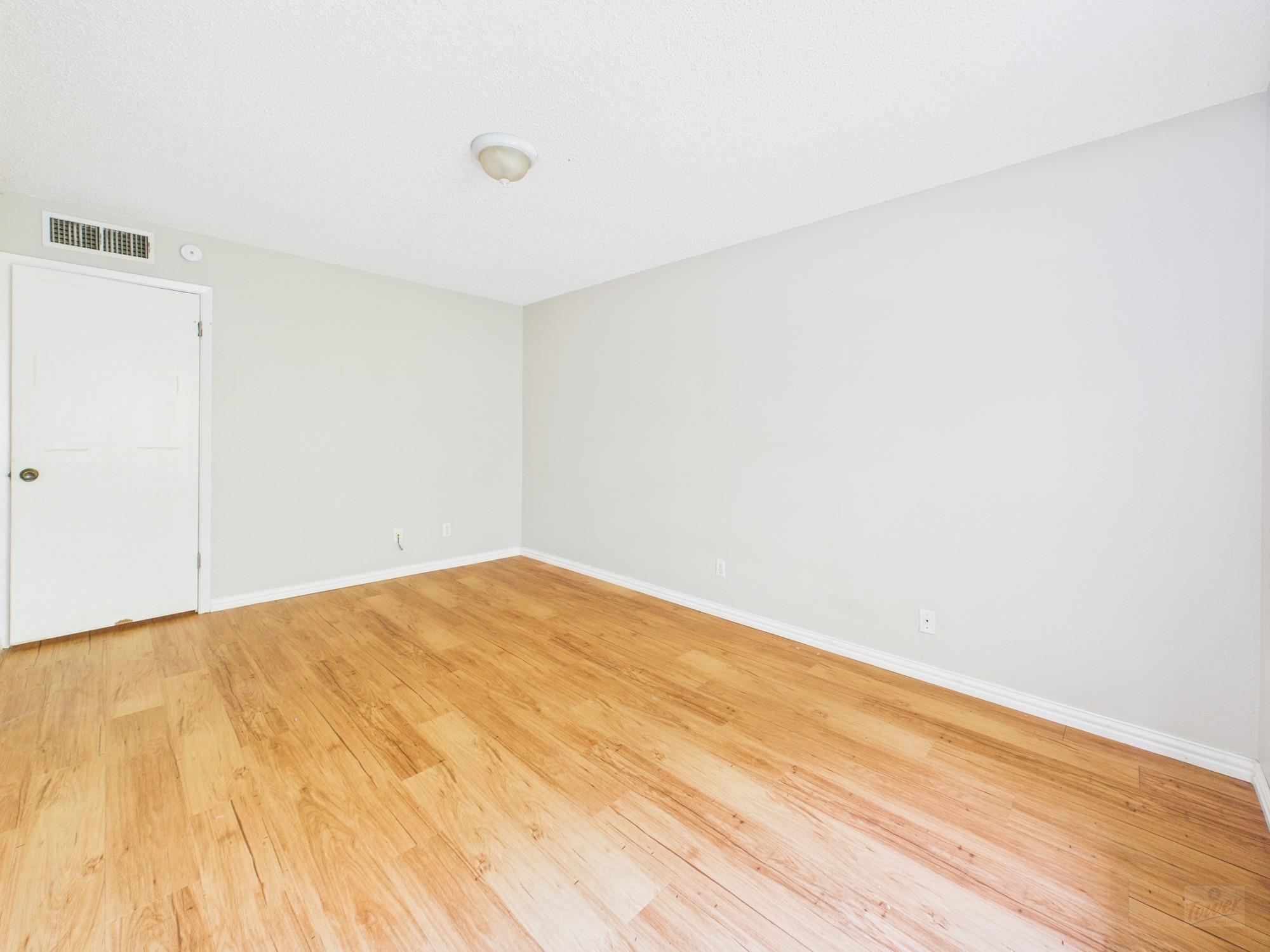 9520 Quail Village Lane Austin TX 78758