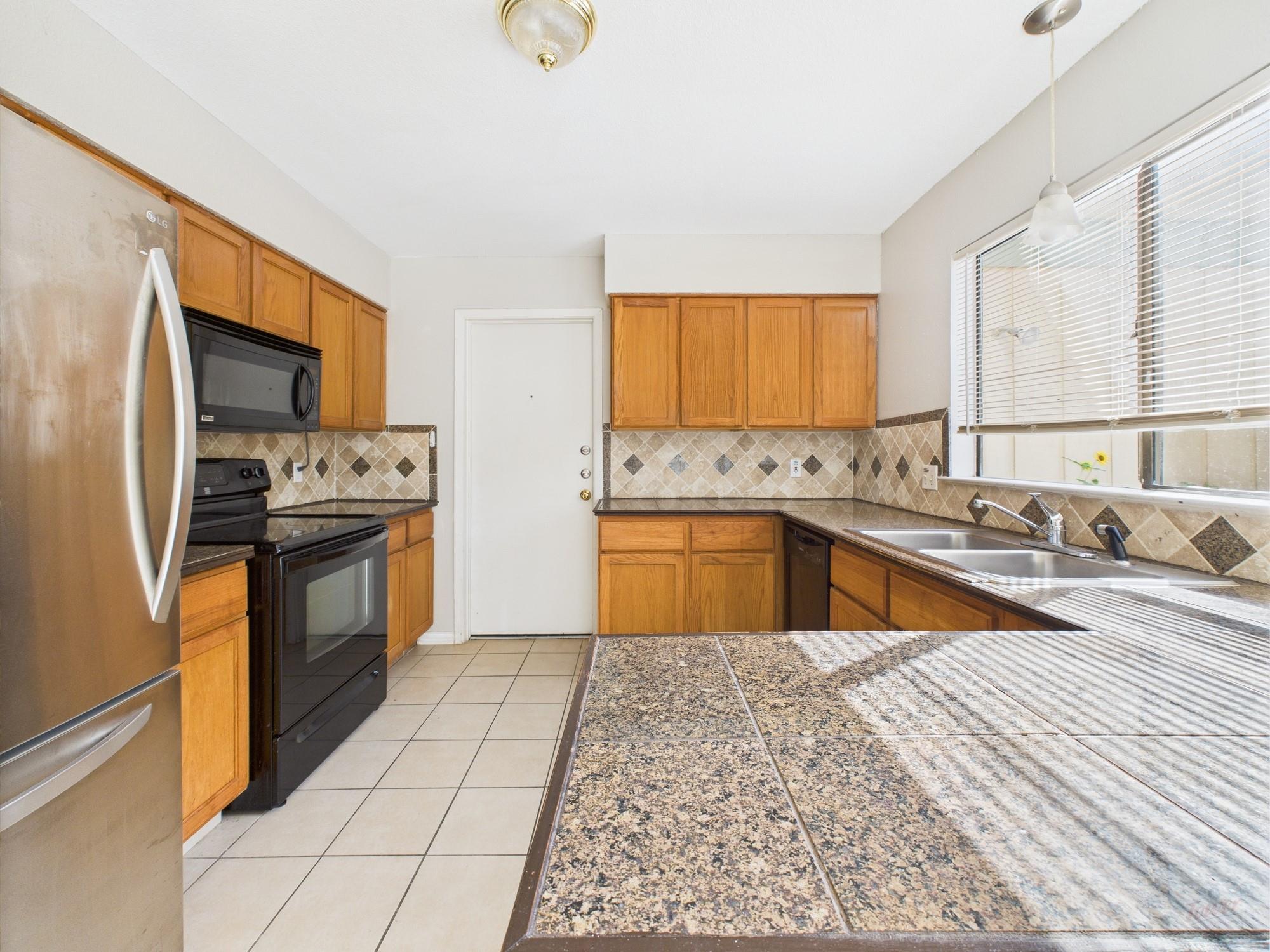 9520 Quail Village Lane Austin TX 78758