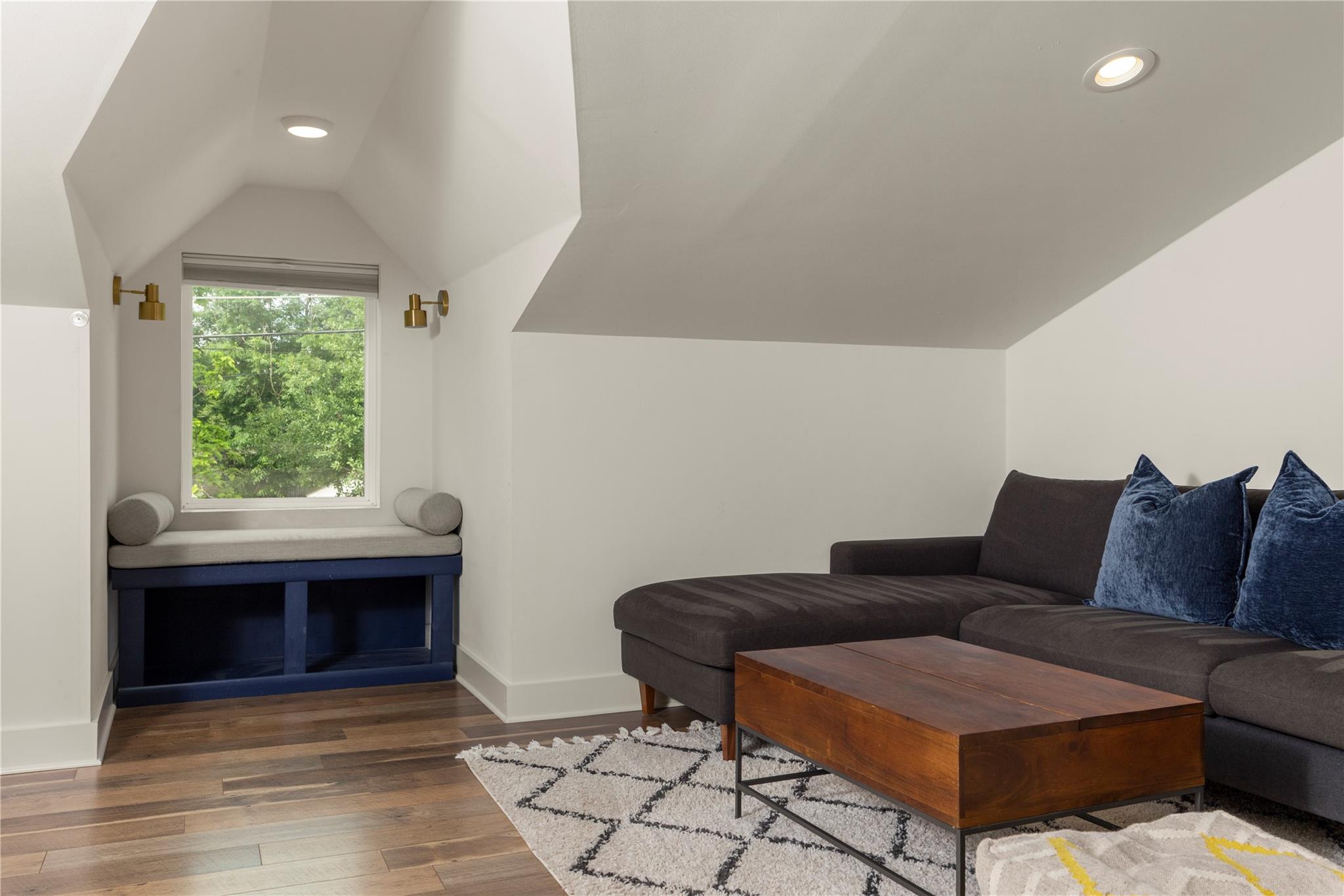1129 Henninger Street Austin TX 78702