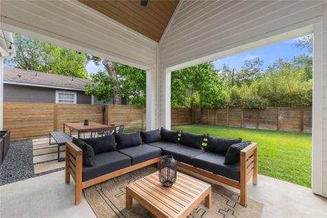 1129 Henninger Street Austin TX 78702