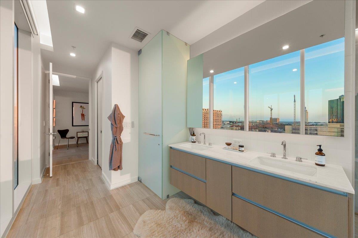 313 W 17th Street Austin TX 78701
