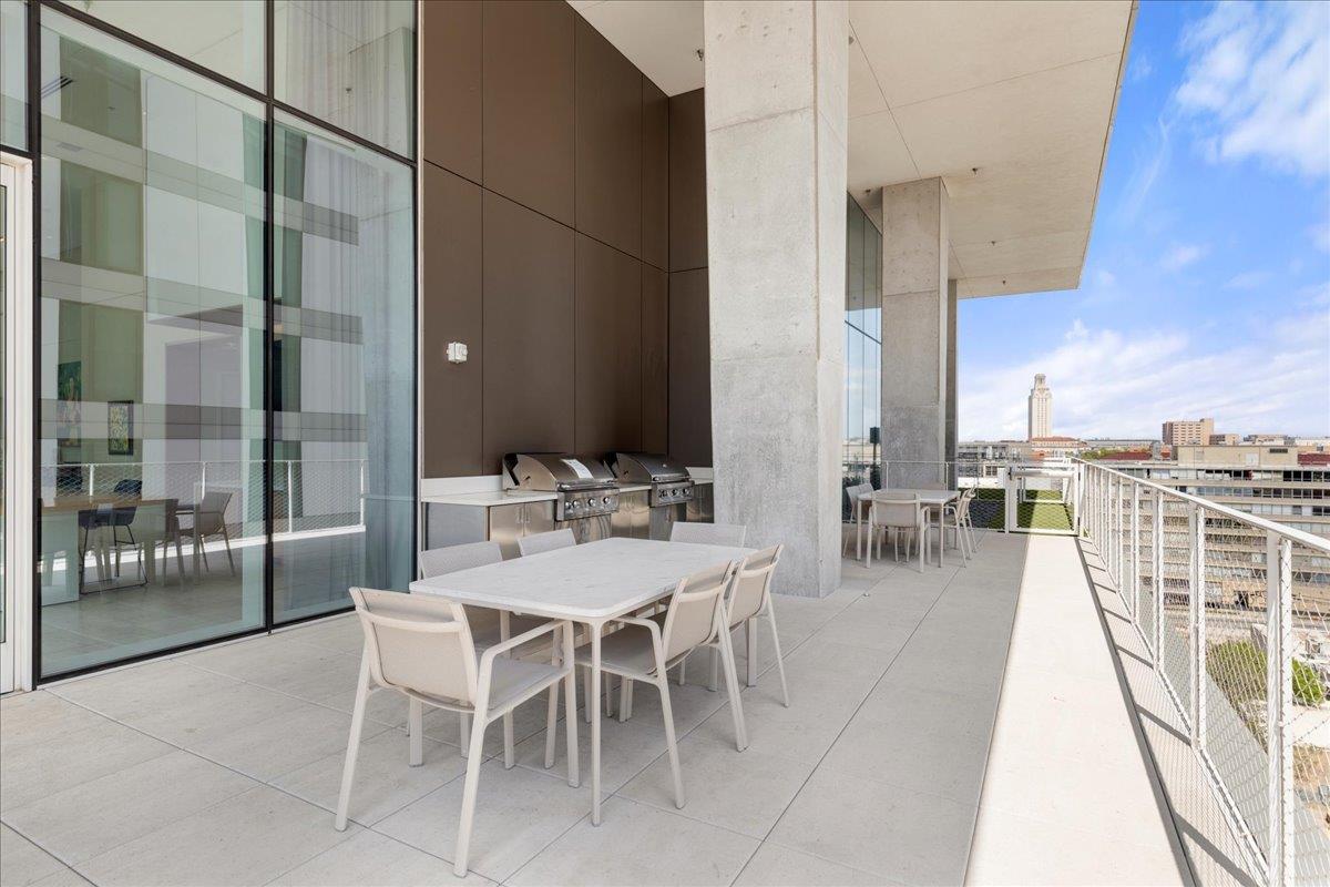 313 W 17th Street Austin TX 78701