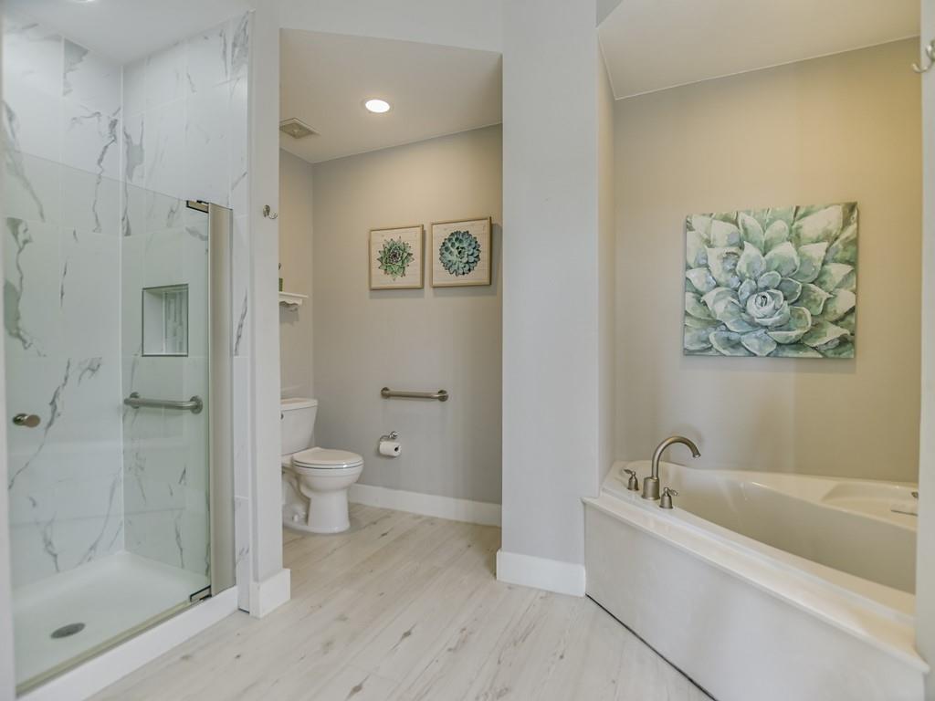 1000 The Cape Road Horseshoe Bay TX 78657