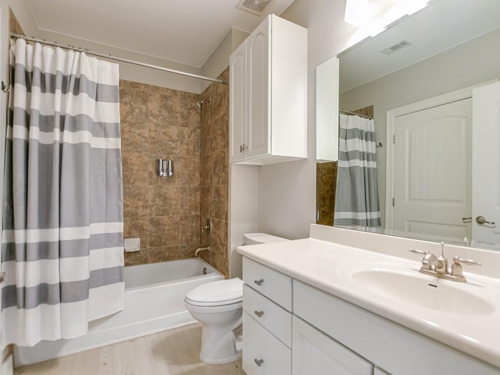 1000 The Cape Road Horseshoe Bay TX 78657