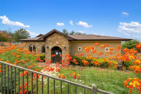 335 Lombardia Drive Austin TX 78734