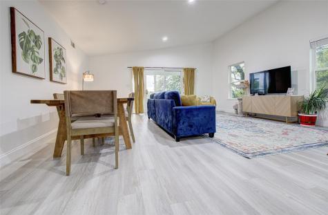 428 Seawind Street Lakeway TX 78734