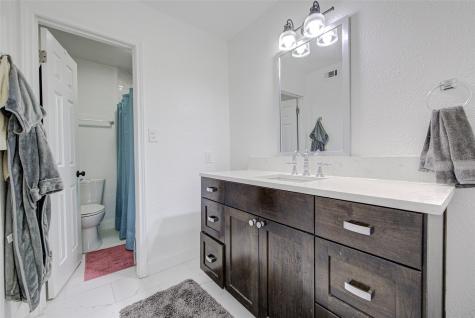 428 Seawind Street Lakeway TX 78734