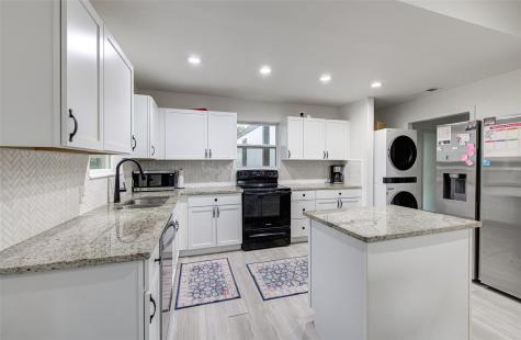 428 Seawind Street Lakeway TX 78734