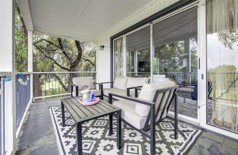 428 Seawind Street Lakeway TX 78734