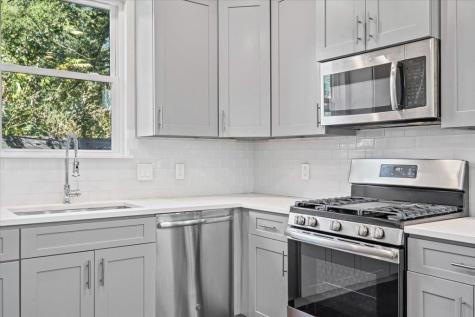 706 Short Kemp Street Austin TX 78741