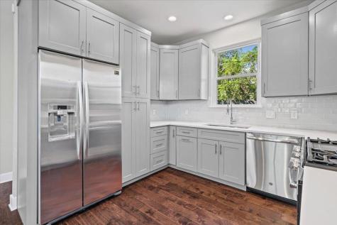 706 Short Kemp Street Austin TX 78741