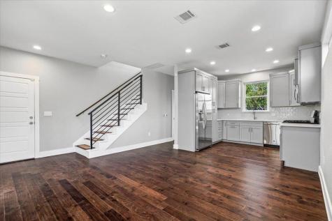 706 Short Kemp Street Austin TX 78741