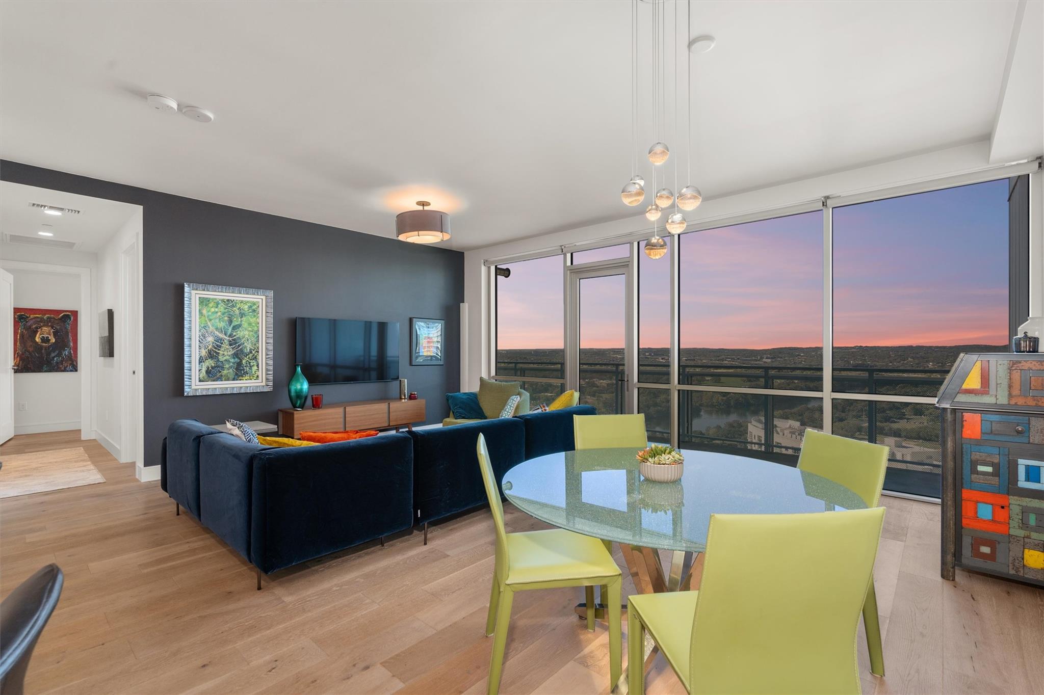 222 West Avenue Austin TX 78701