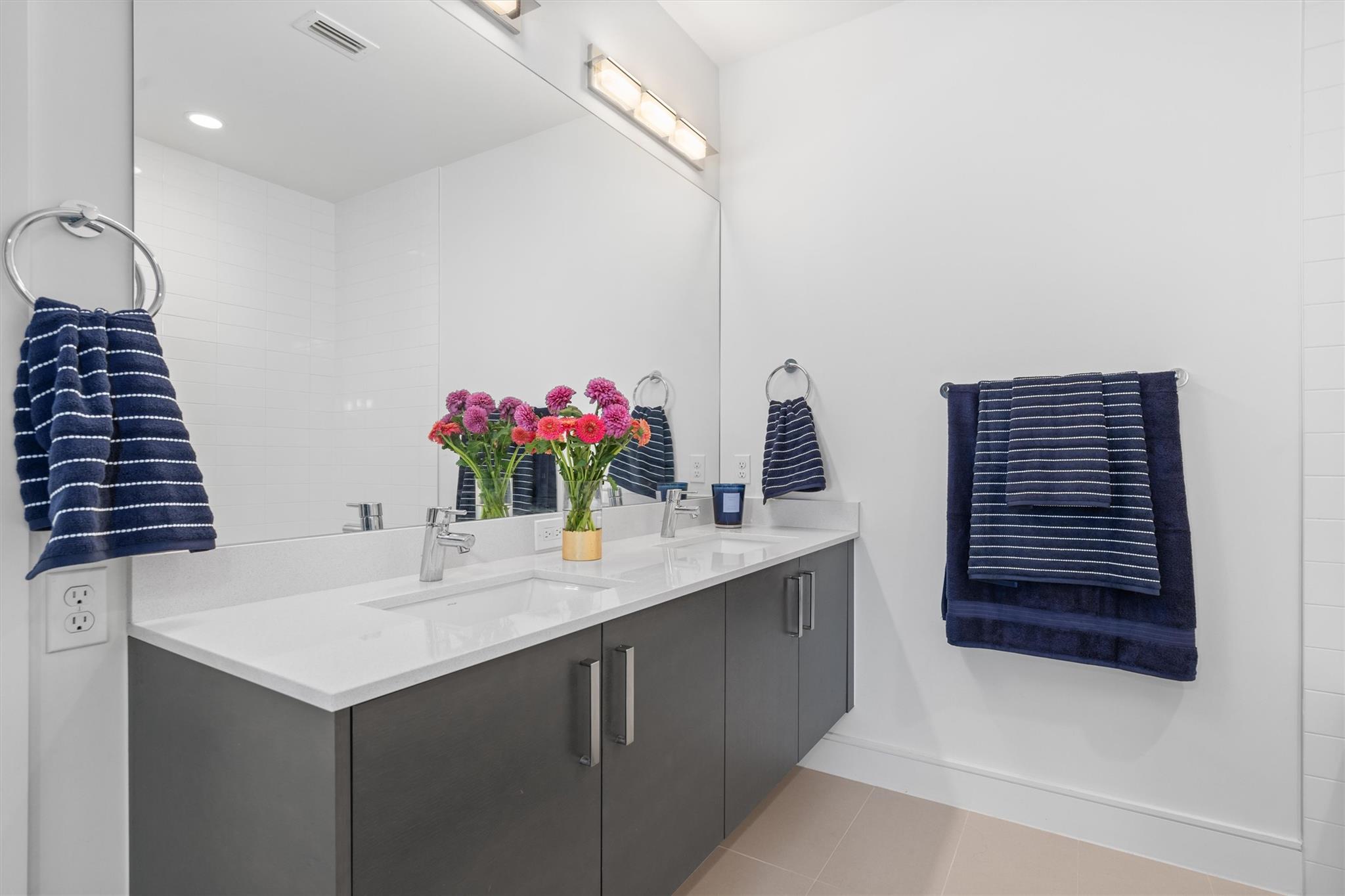 222 West Avenue Austin TX 78701