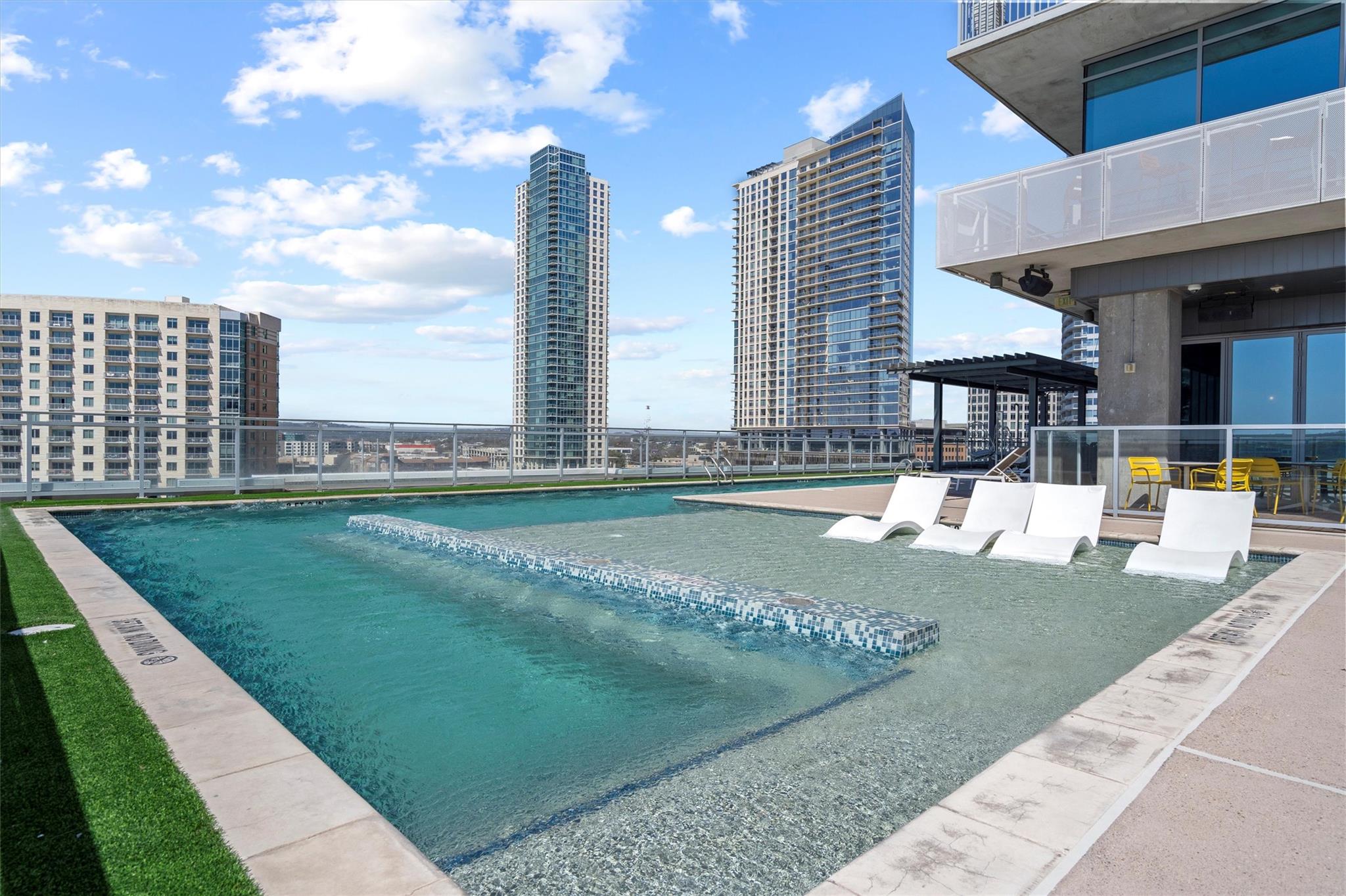 222 West Avenue Austin TX 78701