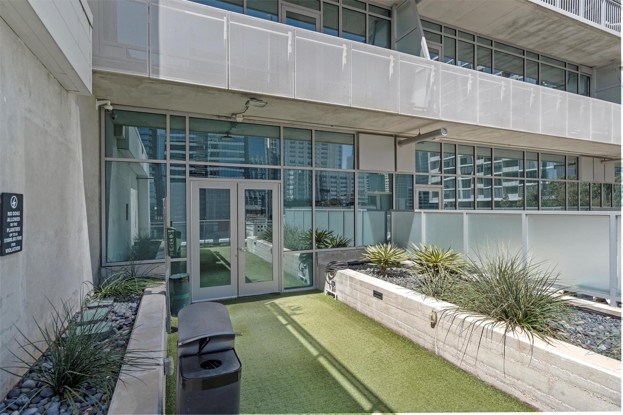 222 West Avenue Austin TX 78701