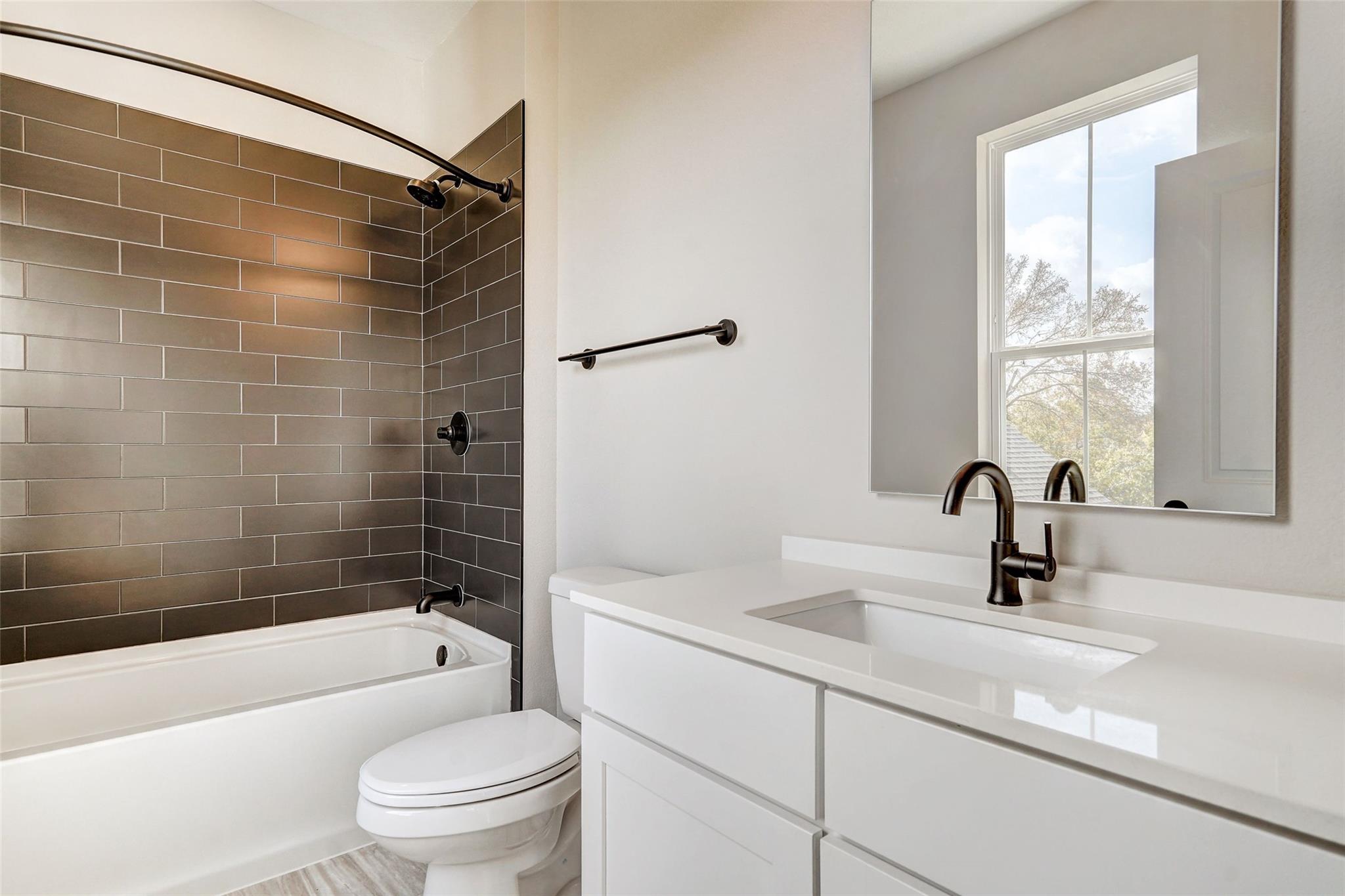 3809 Valley View Road Austin TX 78704