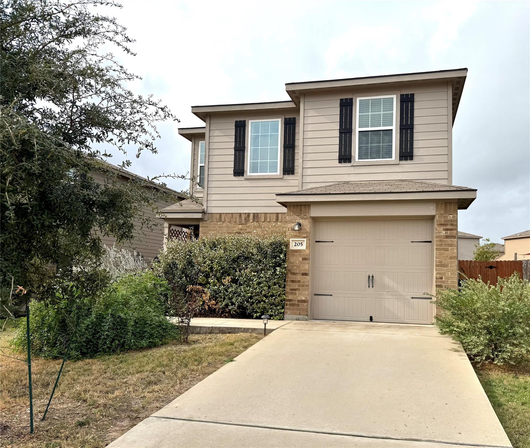 205 Denson Lane Jarrell TX 76537