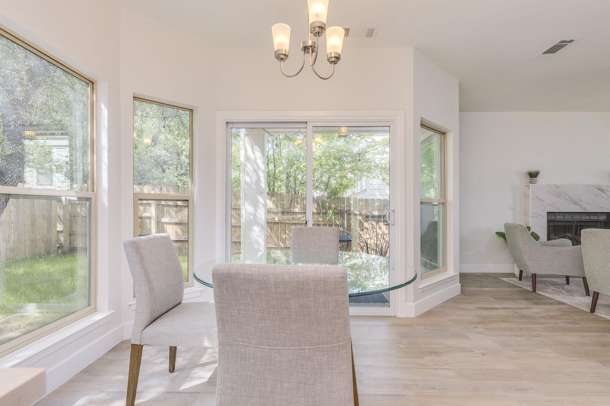 8304 Bradford Edward Cove Austin TX 78759
