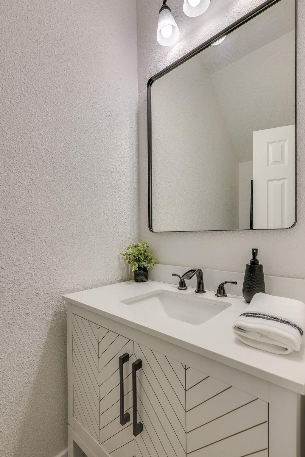 8304 Bradford Edward Cove Austin TX 78759
