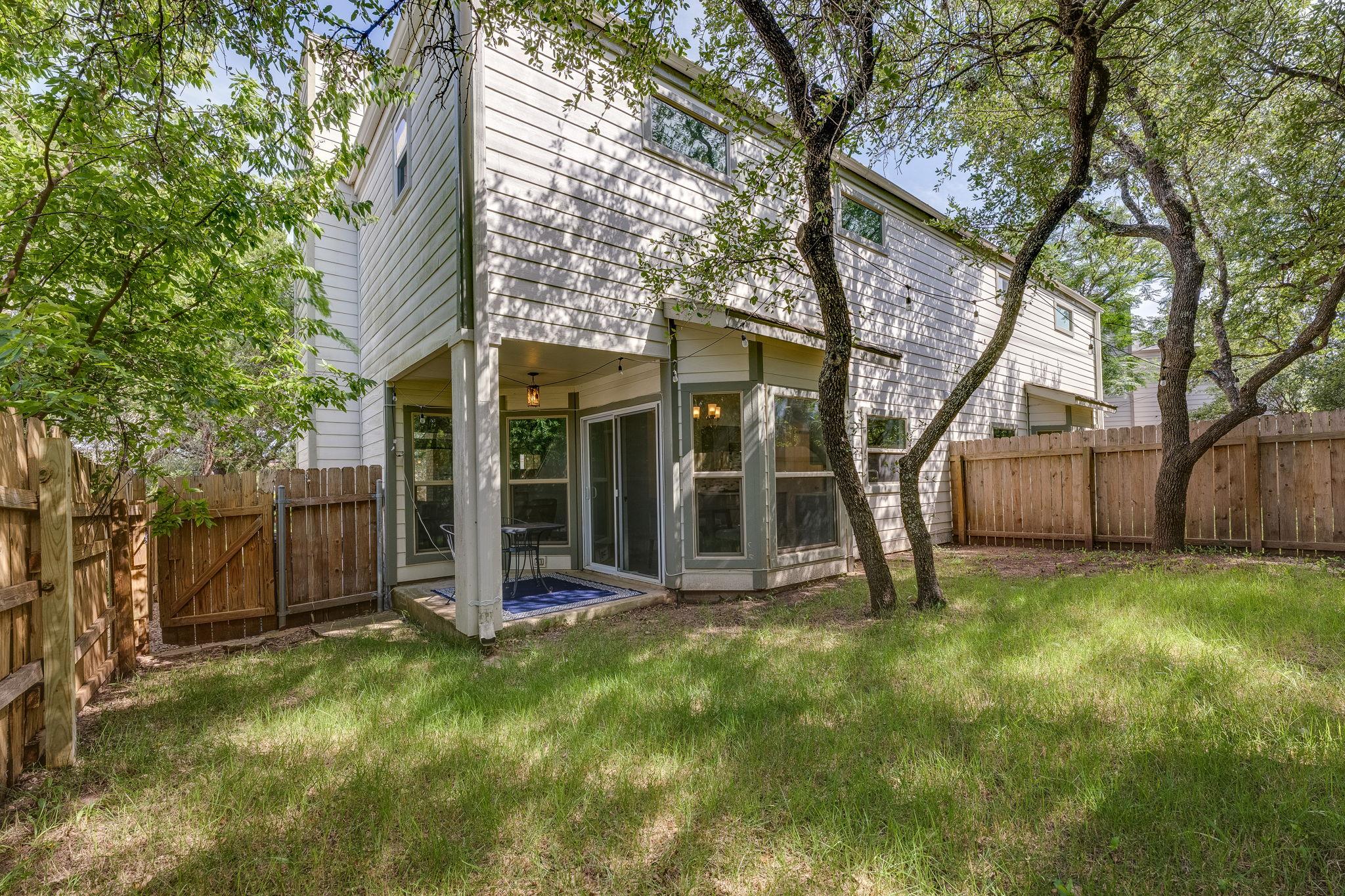 8304 Bradford Edward Cove Austin TX 78759