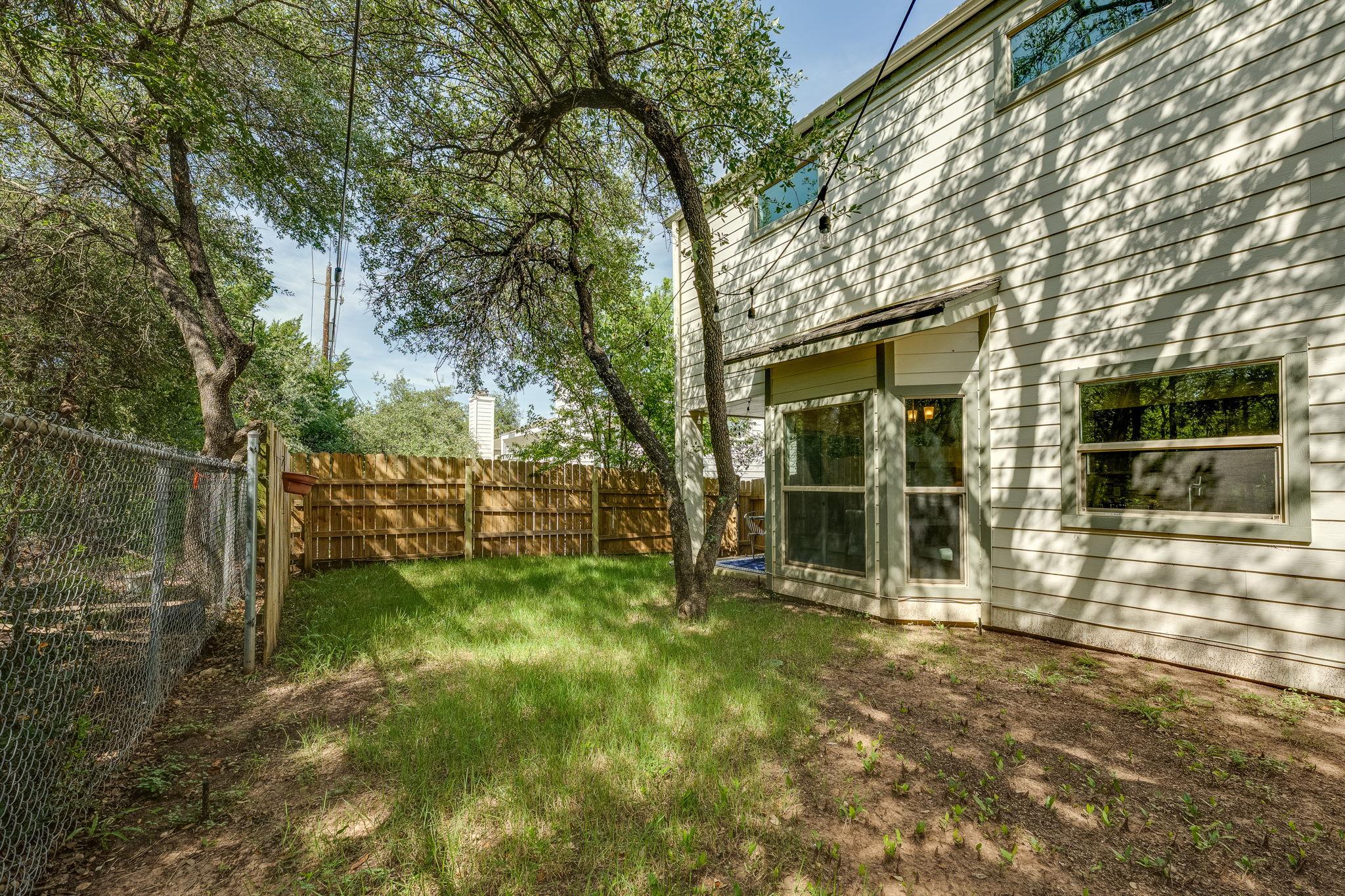 8304 Bradford Edward Cove Austin TX 78759