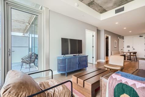 48 East Avenue Austin TX 78701
