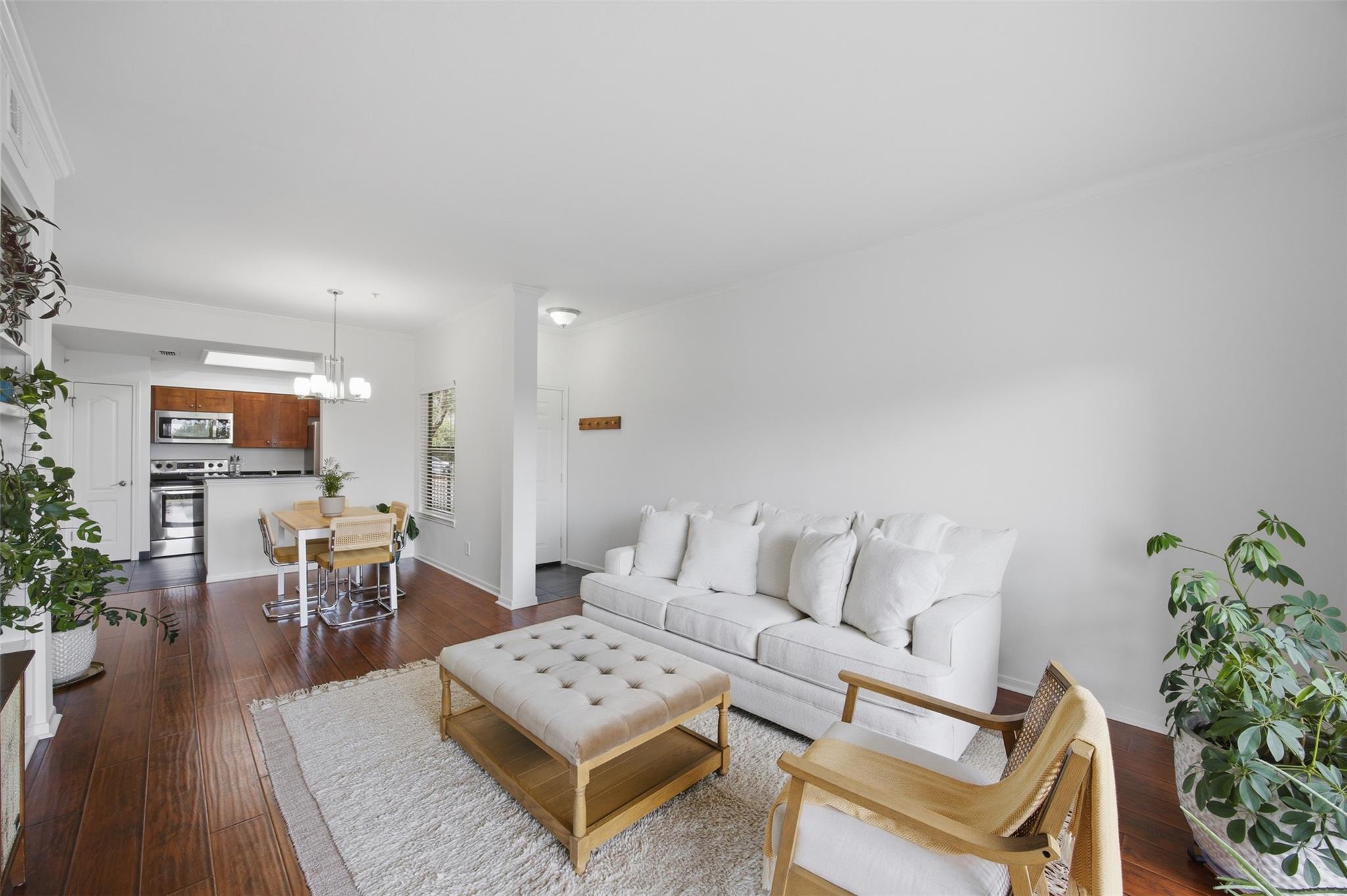 6000 Shepherd Mountain Cove Austin TX 78730