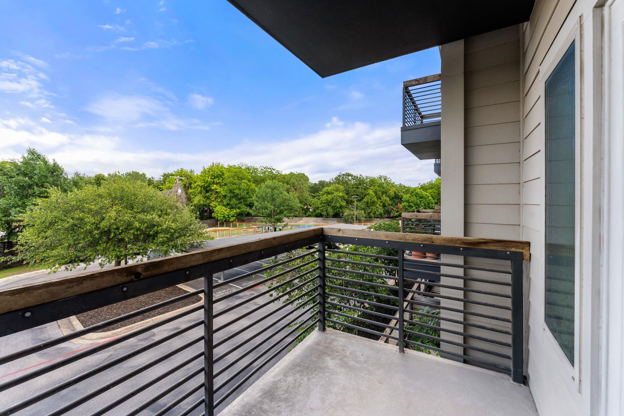 2505 Thornton Road Austin TX 78704