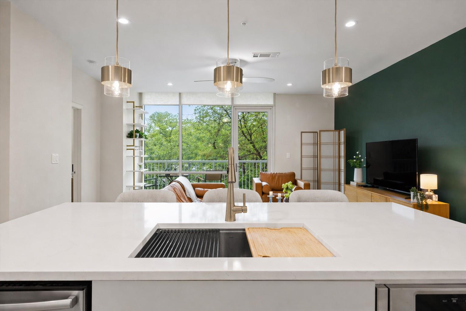 1600 Barton Springs Road Austin TX 78704