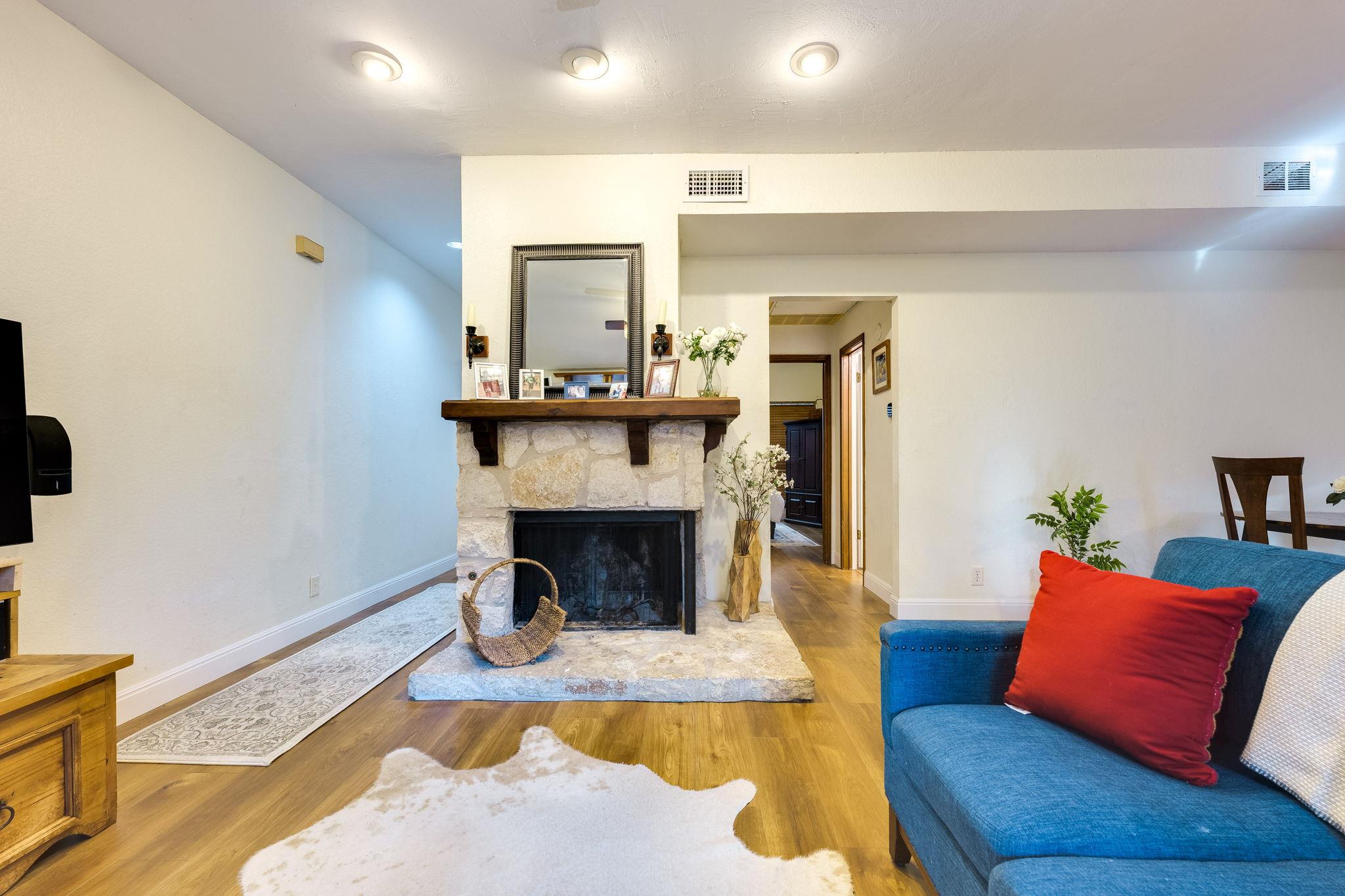 3809 Spicewood Springs Road Austin TX 78759