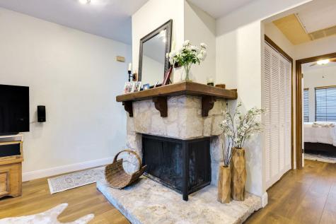 3809 Spicewood Springs Road Austin TX 78759