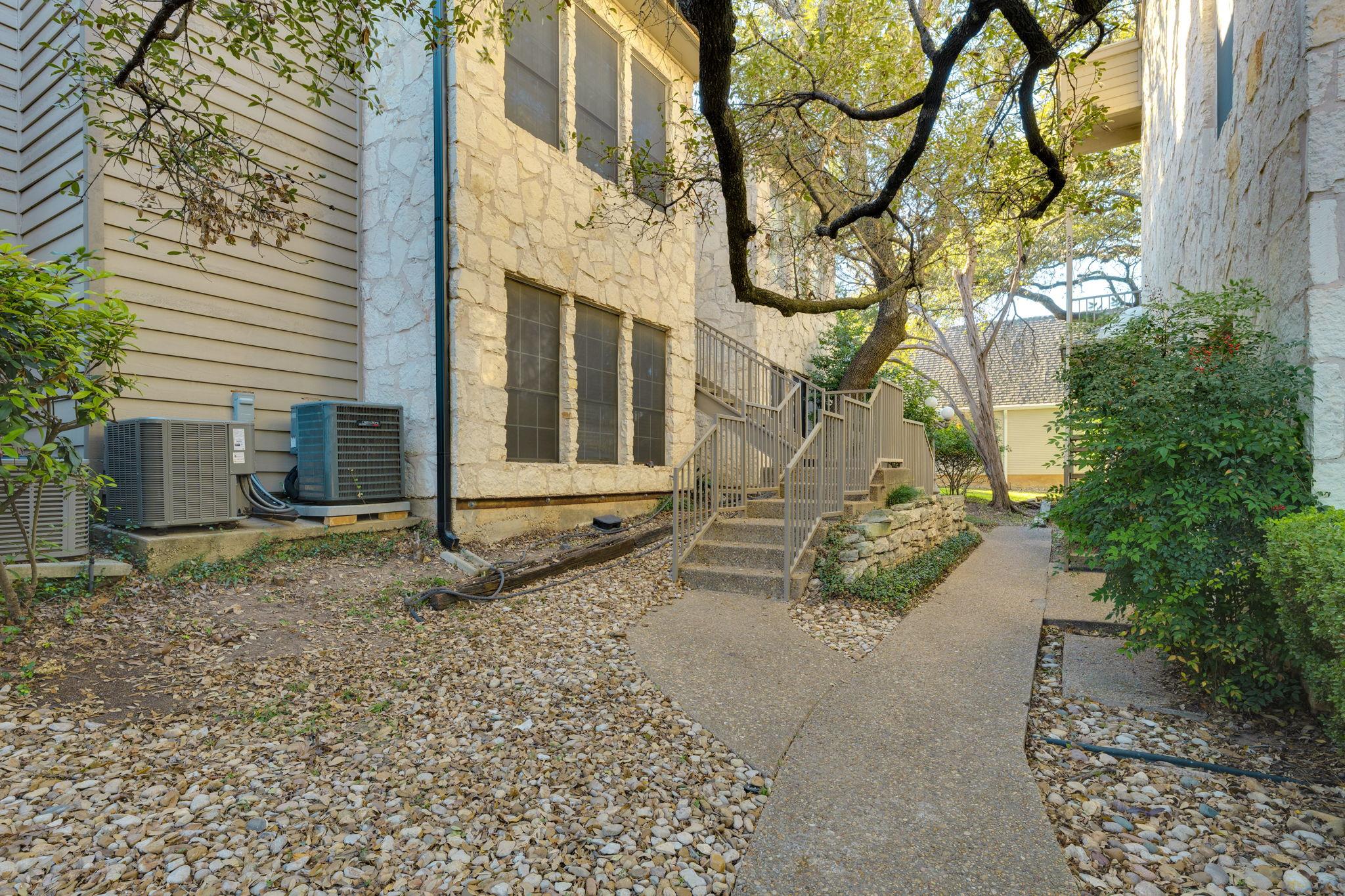 3809 Spicewood Springs Road Austin TX 78759