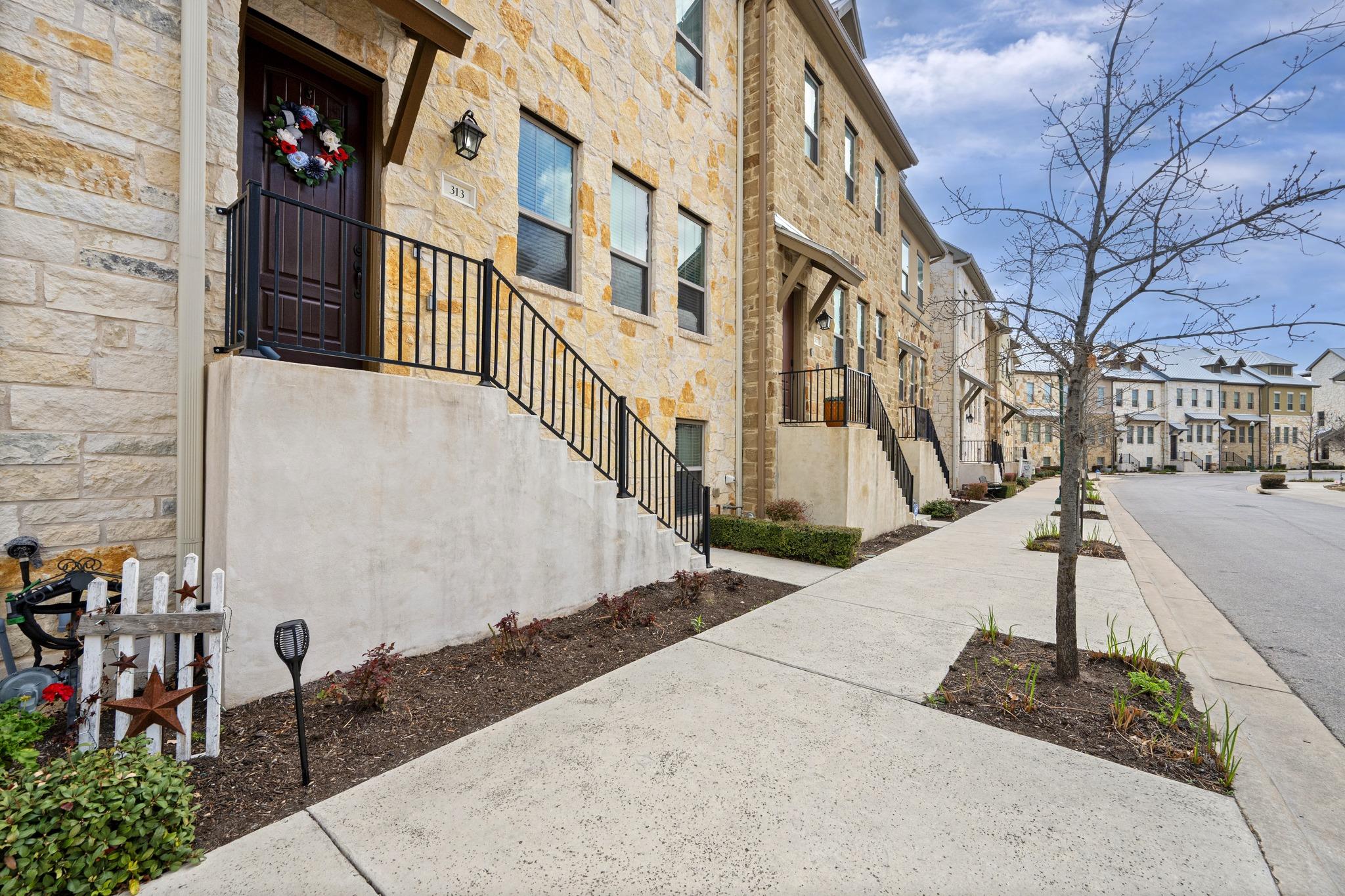 313 Adams Street Georgetown TX 78628