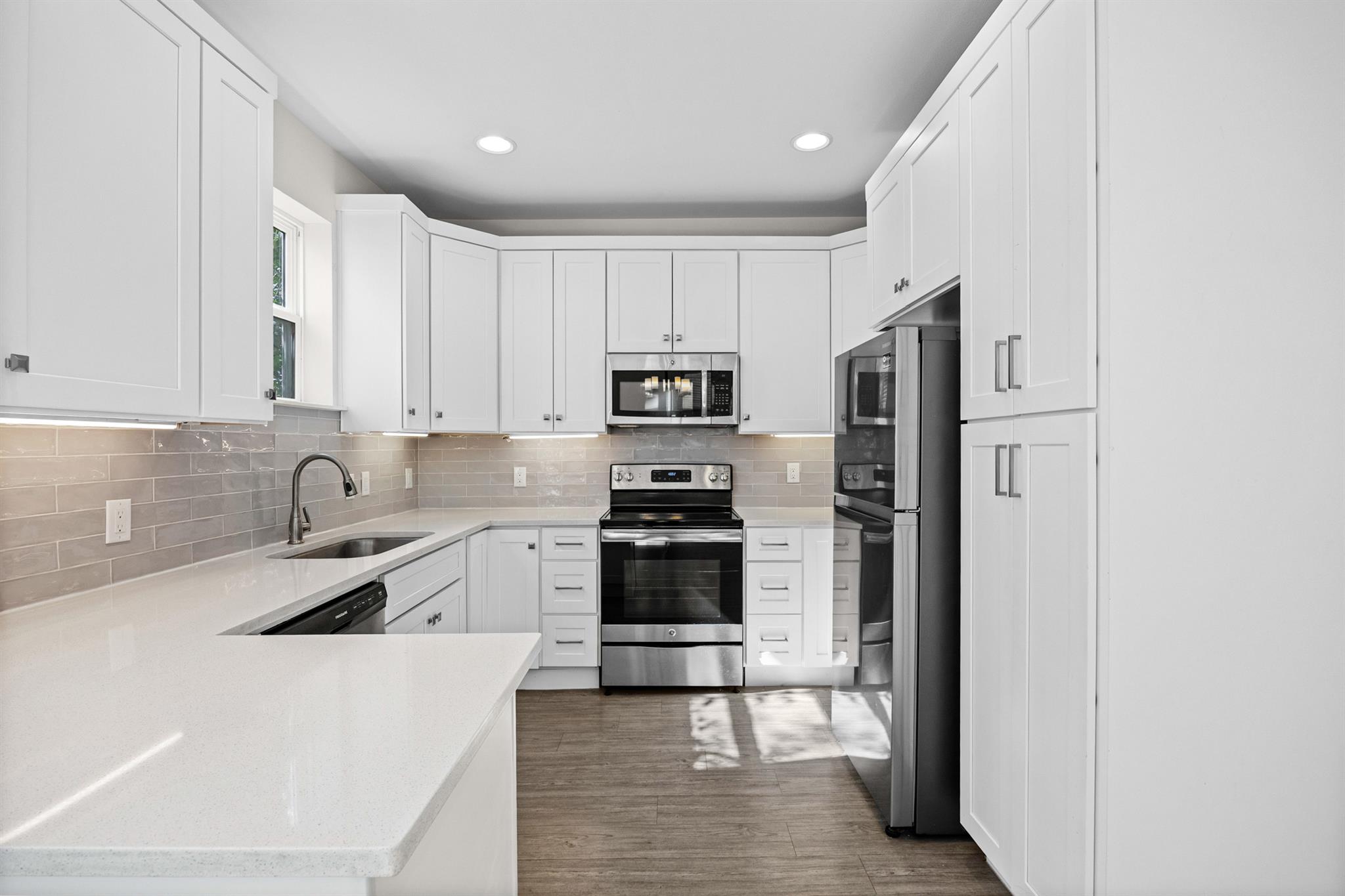 7312 E Ben White Boulevard Austin TX 78741