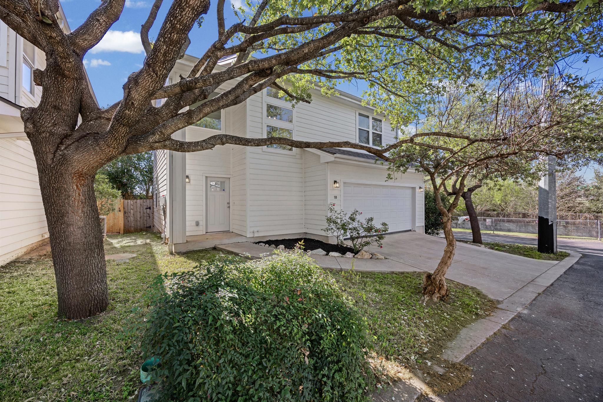 7312 E Ben White Boulevard Austin TX 78741