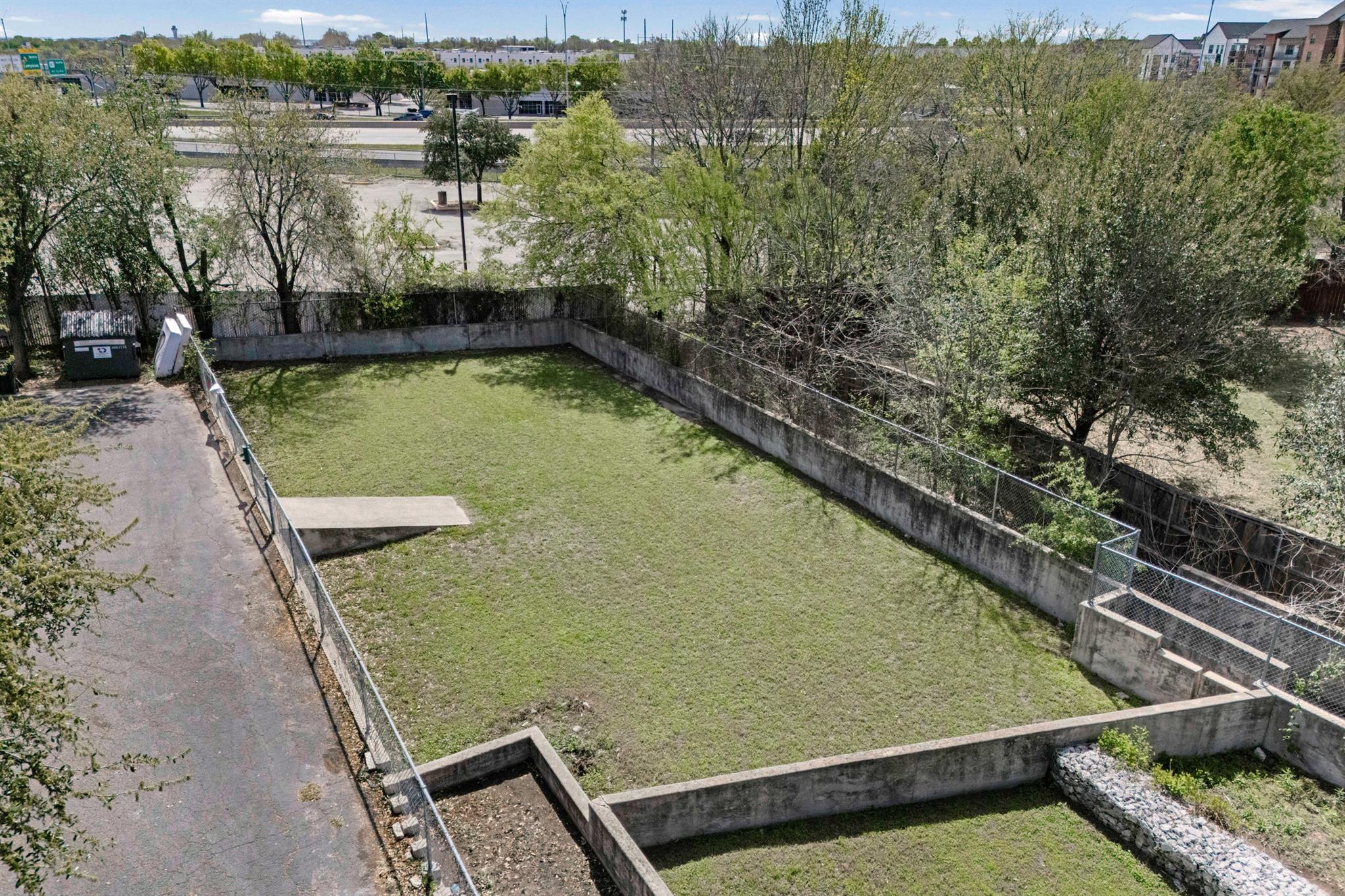 7312 E Ben White Boulevard Austin TX 78741