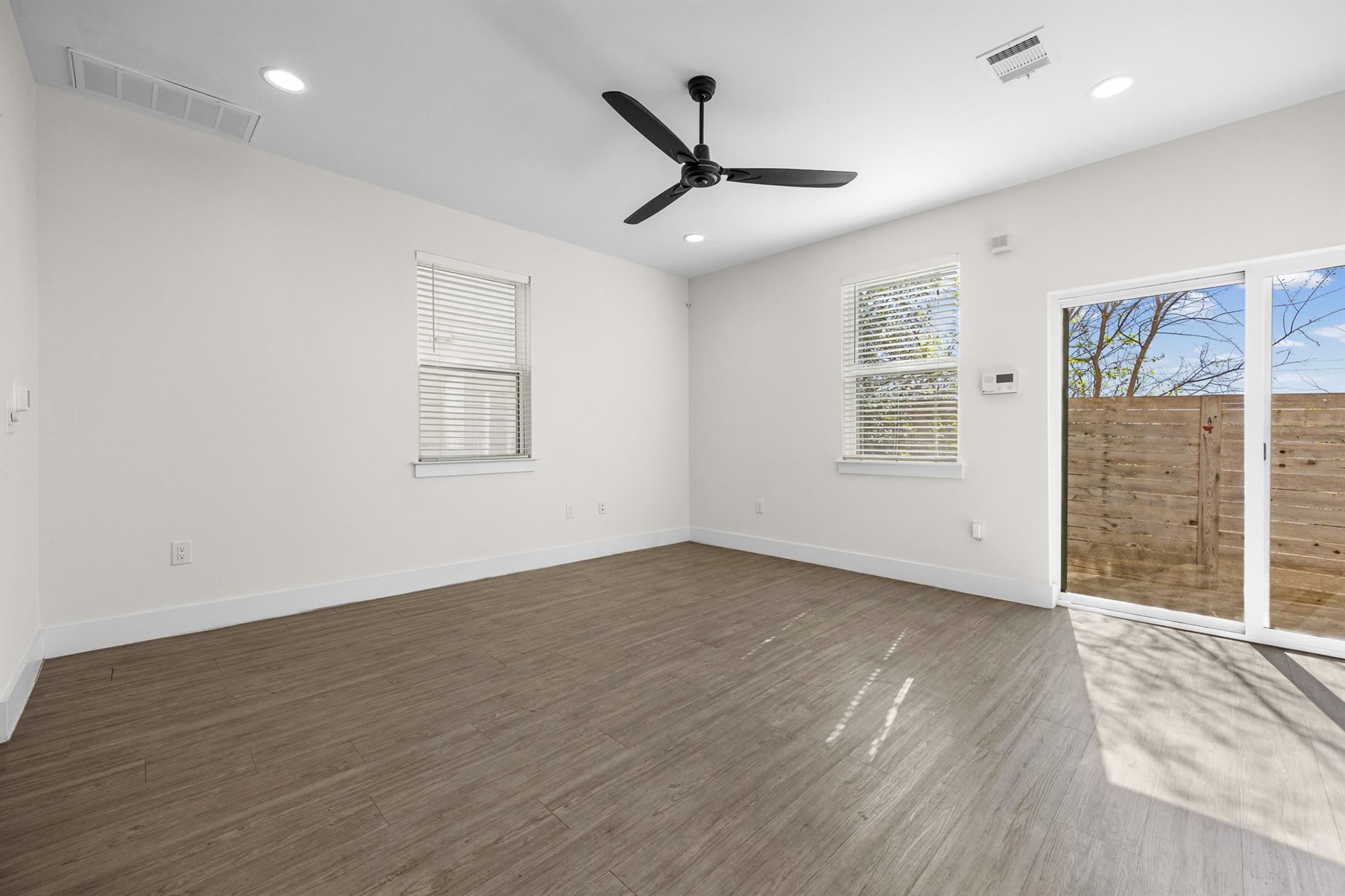 7312 E Ben White Boulevard Austin TX 78741