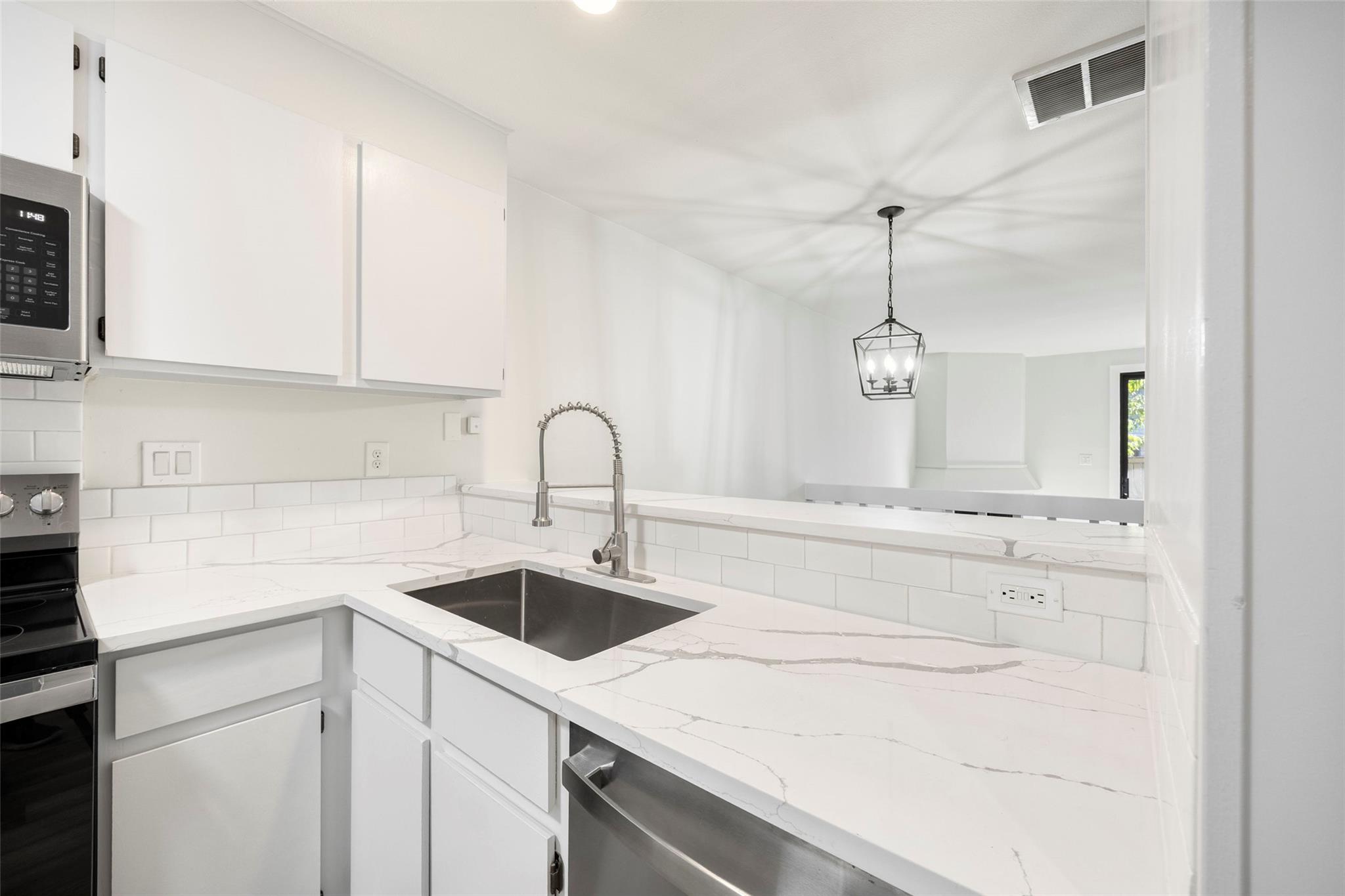 7122 Wood Hollow Drive Austin TX 78731