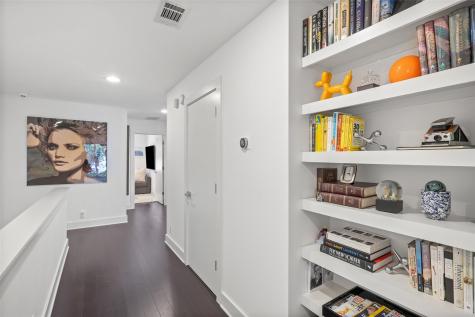 2118 Brackenridge Street Austin TX 78704