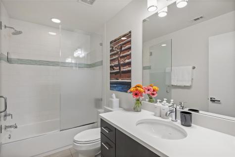 2118 Brackenridge Street Austin TX 78704