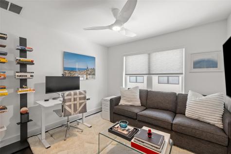 2118 Brackenridge Street Austin TX 78704