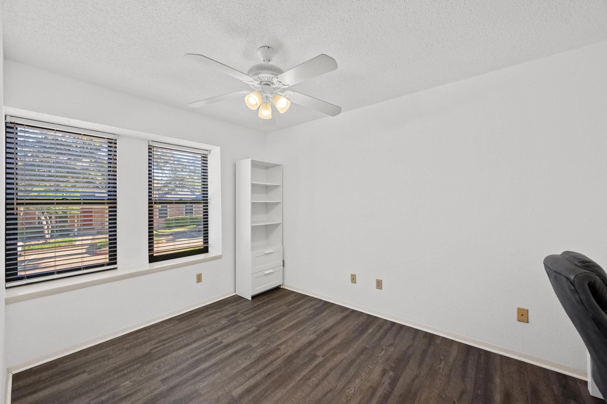 11901 Swearingen Drive Austin TX 78758