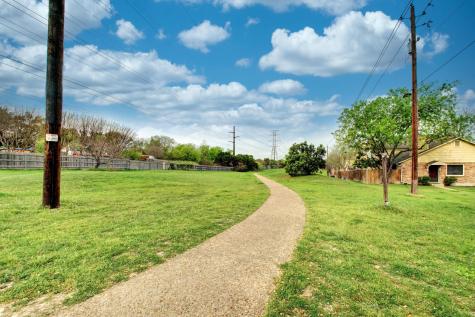 11901 Swearingen Drive Austin TX 78758